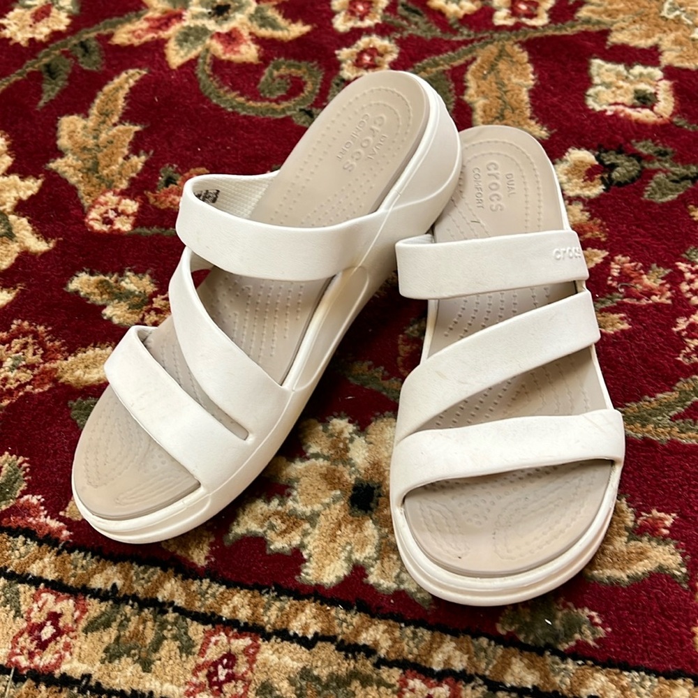 Crocs Monterey Strappy wedge slide sandals, in white, size 8